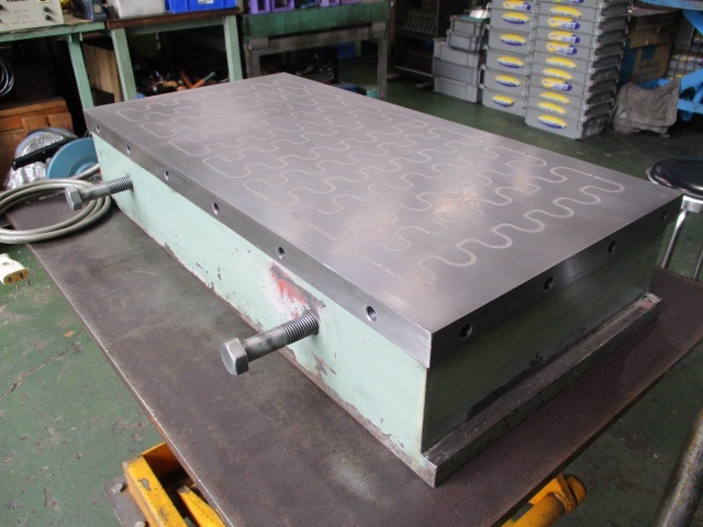 KANETSU KETH-3060 Magnet Chuck Image 3