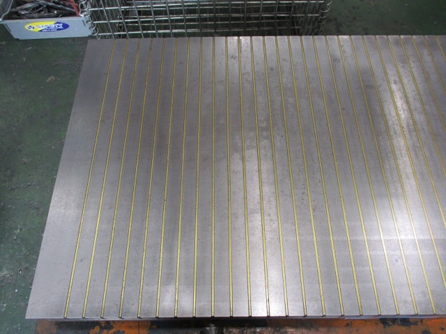 KANETSU 900X400 Magnet Chuck Image 5