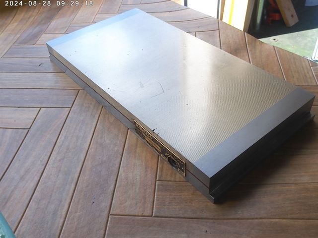 KANETSU RMWH-2040A Magnet Chuck Image 4