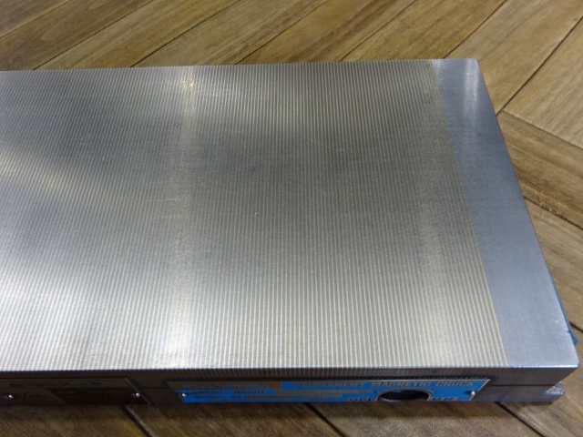 カネテック RMWH-1530A-H マグネットチャック の画像 4枚目