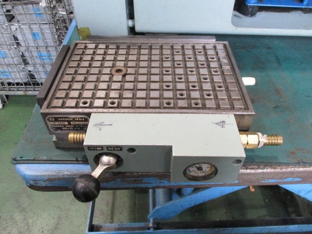 TAKEDA MACHINE TOOLS VT-3020 Vacuum chuck Image 2