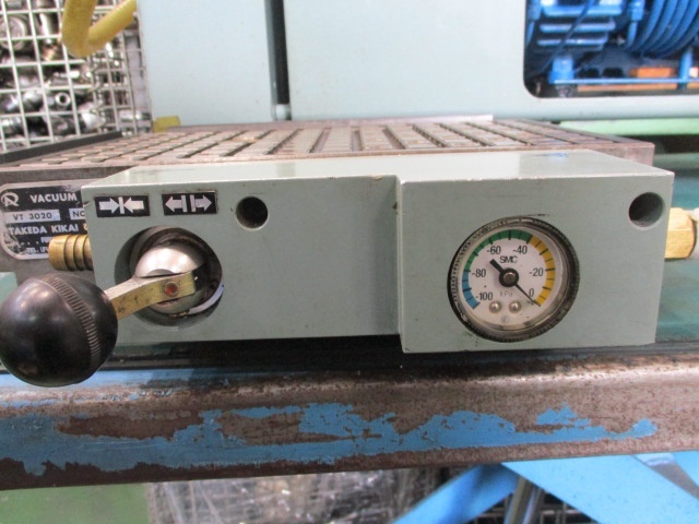 TAKEDA MACHINE TOOLS VT-3020 Vacuum chuck Image 3