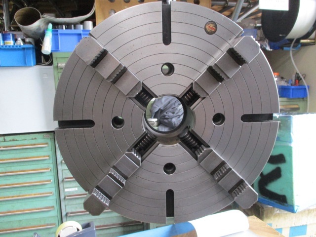 KAWATATEC φ450 Lathe Chuck Image 1