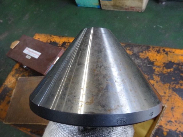 TAKURA TOOLING SYSTEM 4B Revolving Center/Live Center Image 3