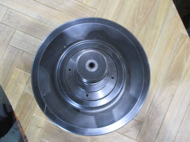TAKURA TOOLING SYSTEM 5BB Revolving Center/Live Center Image 1