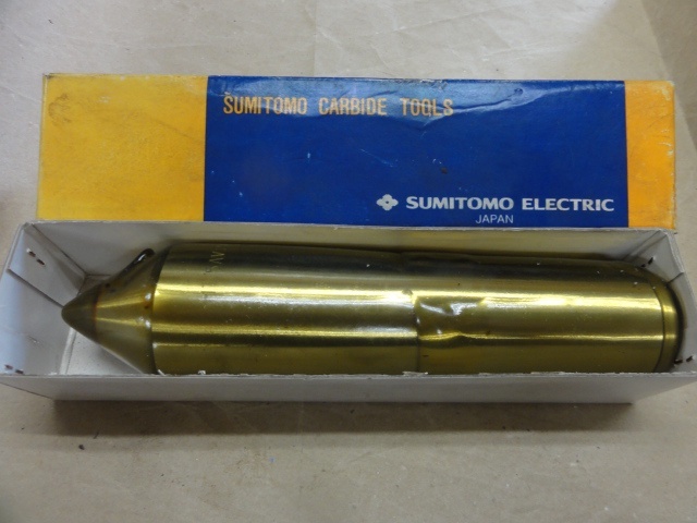 Sumitomo Electric Industries AV20D1 Revolving Center/Live Center Image 1