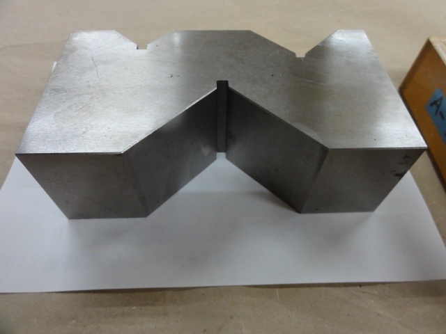 UNI SEIKI A型150 V Block and M Block Image 3