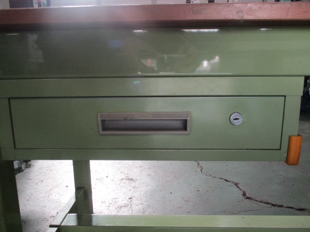 SAKAE  Work Bench Image 5