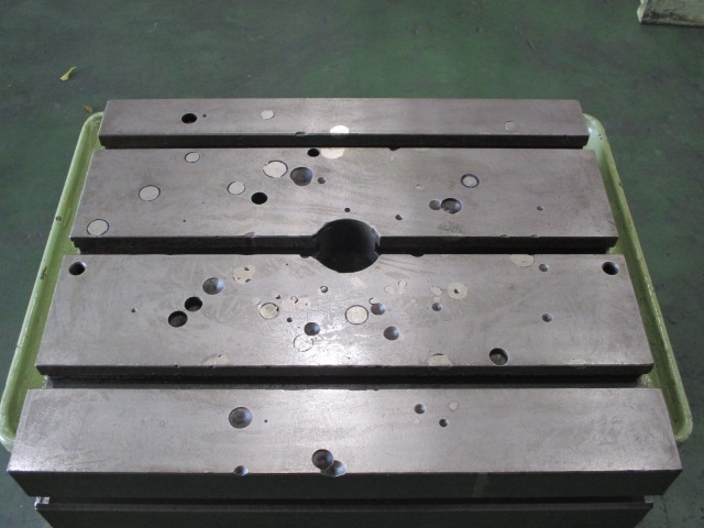  610X500X500(h) Mass Block and Radial Drilling Image 2