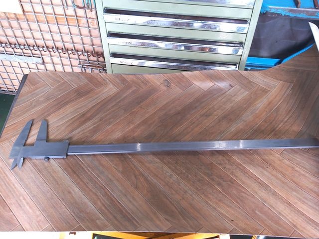 Mitutoyo 600mm Vernier calipers Image 7