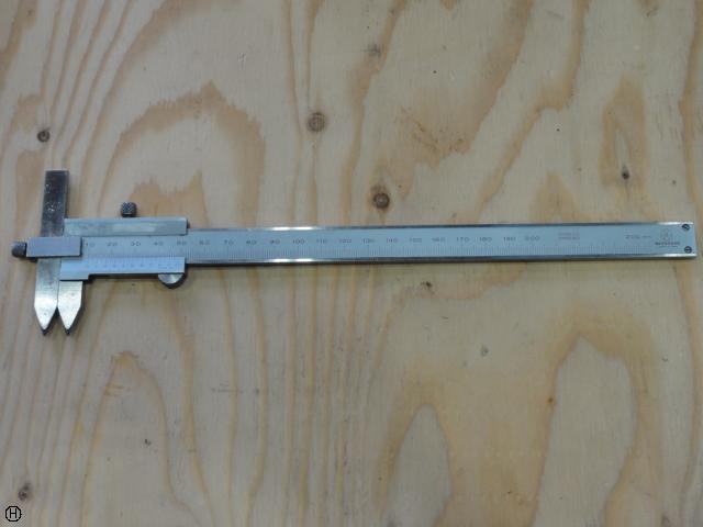 Mitutoyo NT10P-20 Vernier calipers Image 1