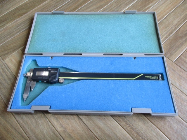 ミツトヨ NTD10P-20C ノギス の画像 1枚目