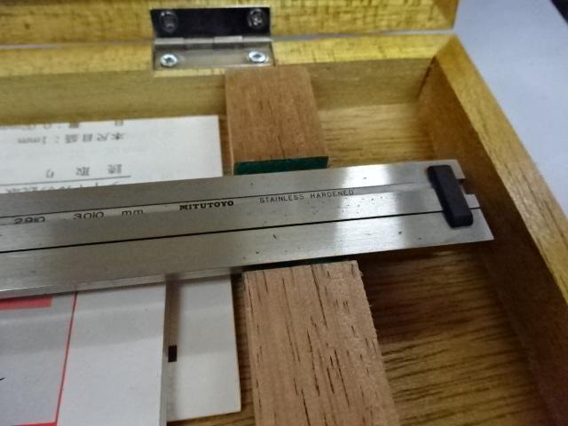ミツトヨ 300mm ノギス の画像 5枚目
