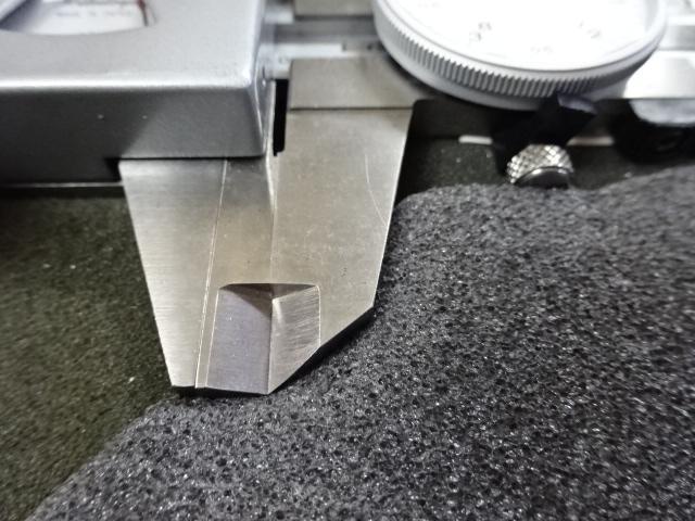 ミツトヨ 200mm ノギス の画像 5枚目