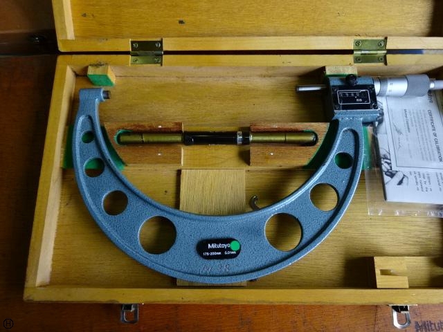 Mitutoyo M810-200 Micrometer (Outer) Image 1