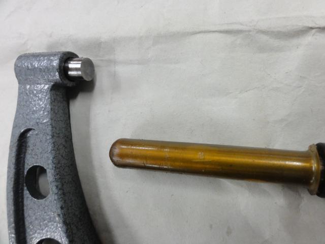 Mitutoyo M810-200 Micrometer (Outer) Image 4