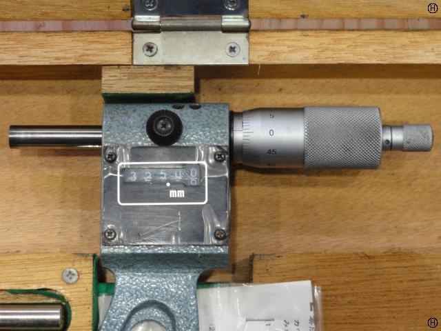 Mitutoyo M810-350 Micrometer (Outer) Image 2