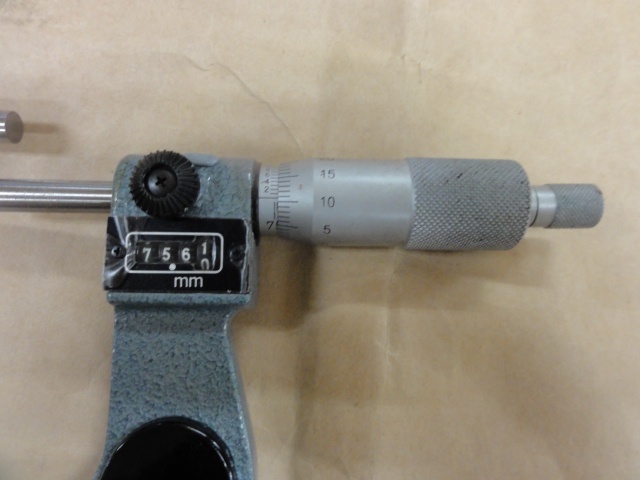 Mitutoyo M820-100 Micrometer (Outer) Image 4