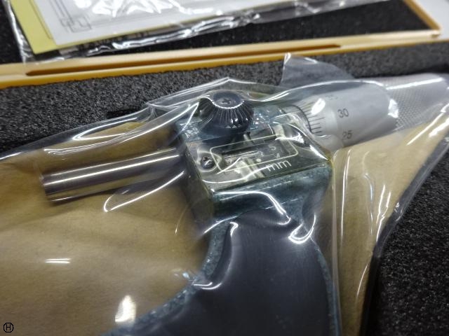 Mitutoyo M820-50 Micrometer (Outer) Image 4