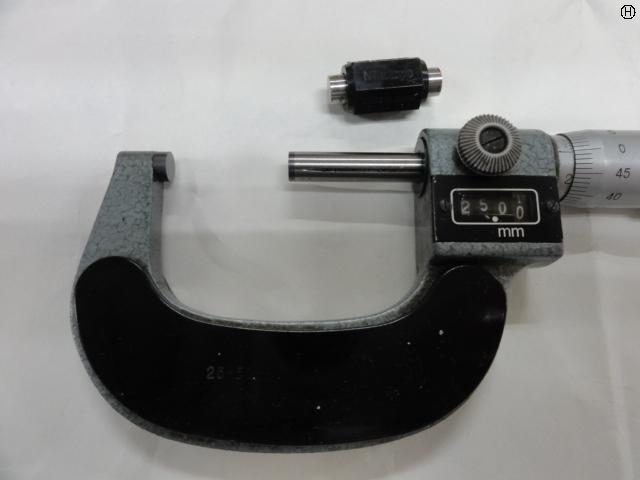 Mitutoyo M820-50 Micrometer (Outer) Image 2