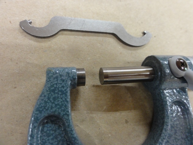 Mitutoyo M110-25 Micrometer (Outer) Image 3