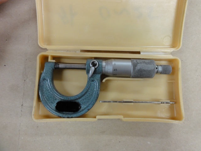 Mitutoyo M110-25 Micrometer (Outer) Image 1