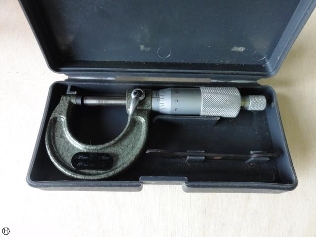 Mitutoyo M110-25 Micrometer (Outer) Image 1