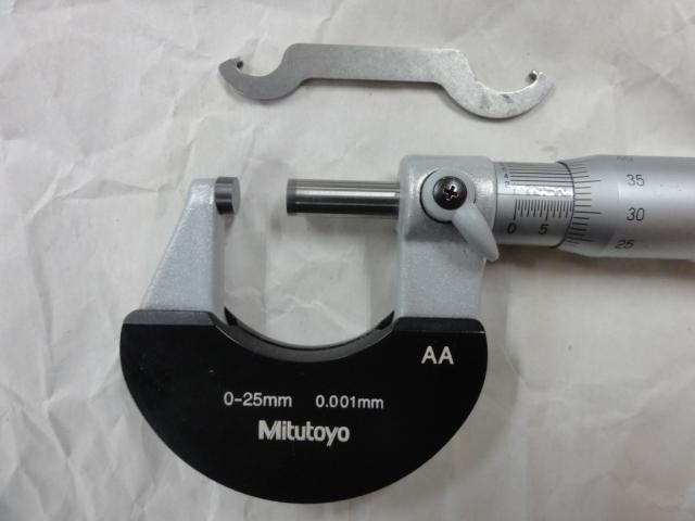 Mitutoyo M320-25AA Micrometer (Outer) Image 1