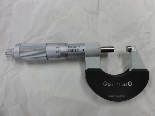 Mitutoyo M325-25AA Micrometer (Outer) Image 5