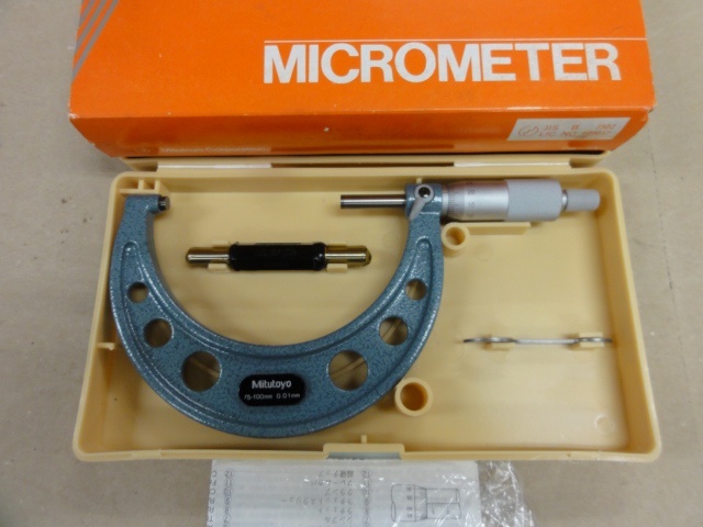 Mitutoyo OM-100 Micrometer (Outer) Image 1