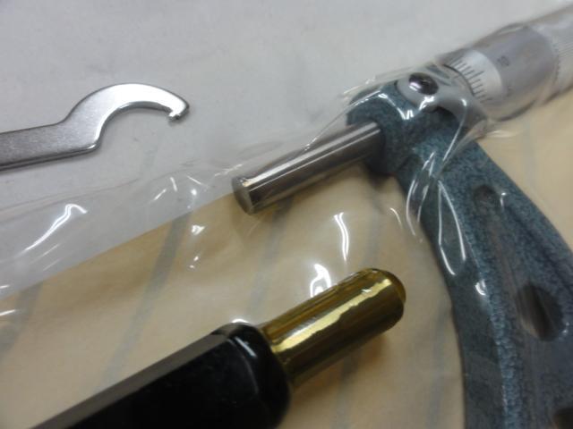 Mitutoyo OM-100 Micrometer (Outer) Image 3