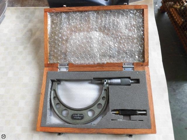 Mitutoyo OM-100 Micrometer (Outer) Image 1