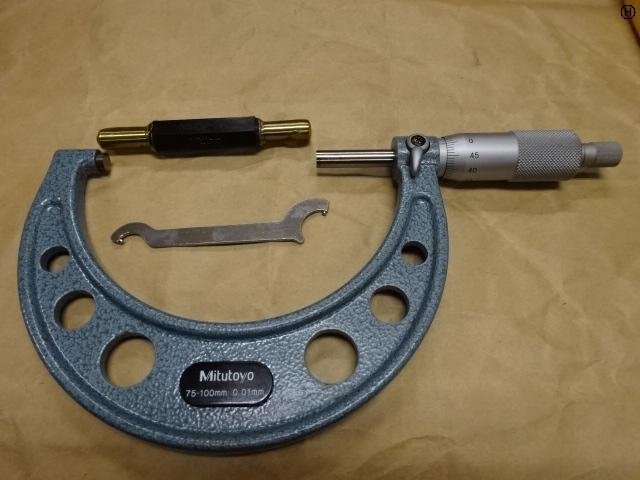 Mitutoyo OM-100 Micrometer (Outer) Image 2