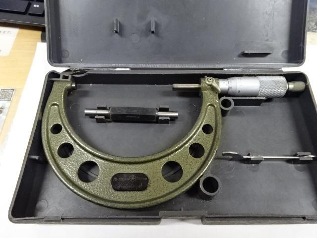 Mitutoyo OM-100 Micrometer (Outer) Image 1