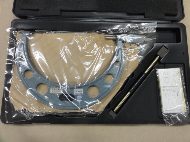 Mitutoyo OM-200 Micrometer (Outer) Image 1