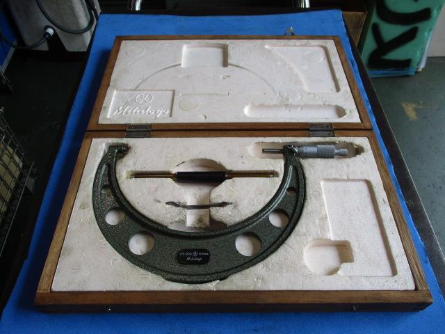 Mitutoyo OM-200 Micrometer (Outer) Image 1