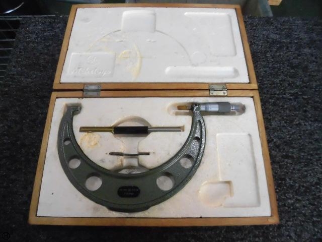 Mitutoyo OM-200 Micrometer (Outer) Image 1