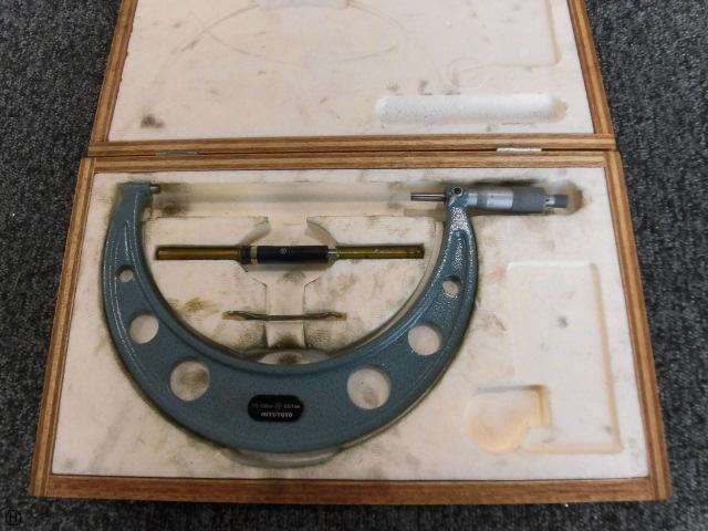 Mitutoyo OM-200 Micrometer (Outer) Image 1