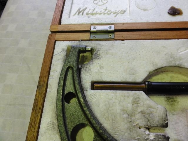 Mitutoyo OM-200 Micrometer (Outer) Image 3