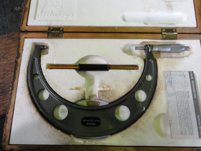 Mitutoyo OM-200 Micrometer (Outer) Image 1