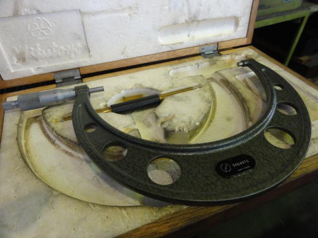 Mitutoyo OM-200 Micrometer (Outer) Image 5