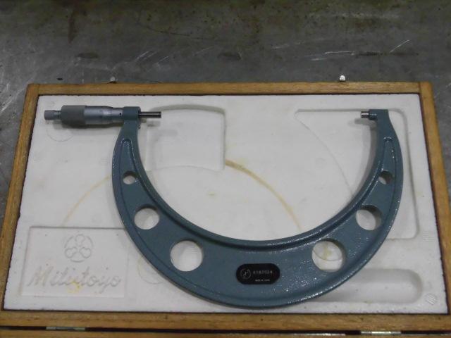 Mitutoyo OM-200 Micrometer (Outer) Image 5