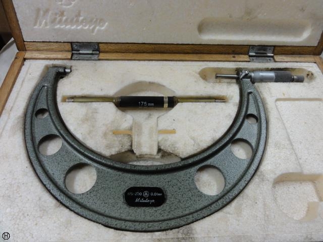 Mitutoyo OM-200 Micrometer (Outer) Image 1