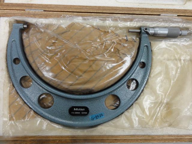 Mitutoyo OM-200 Micrometer (Outer) Image 1