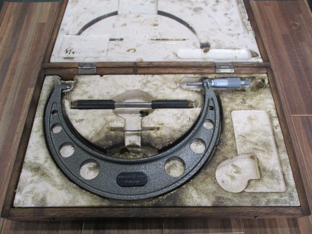 Mitutoyo OM-225 Micrometer (Outer) Image 1