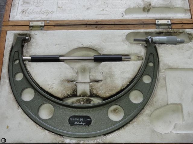 Mitutoyo OM-250 Micrometer (Outer) Image 1