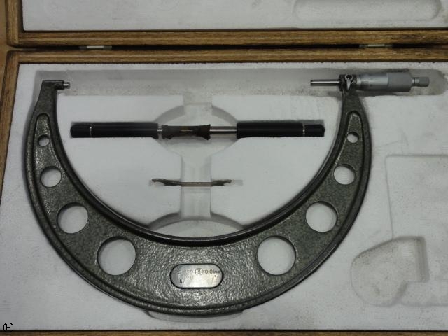 Mitutoyo OM-250 Micrometer (Outer) Image 1