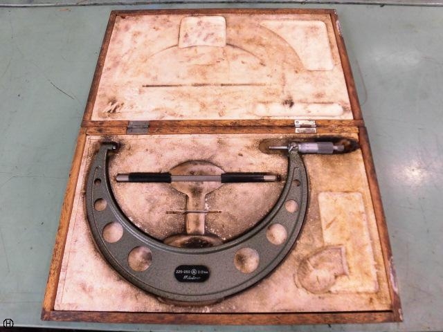 Mitutoyo OM-250 Micrometer (Outer) Image 1