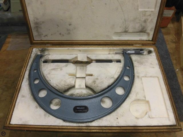 Mitutoyo OM-300 Micrometer (Outer) Image 1