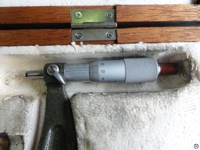 Mitutoyo OM-300 Micrometer (Outer) Image 2